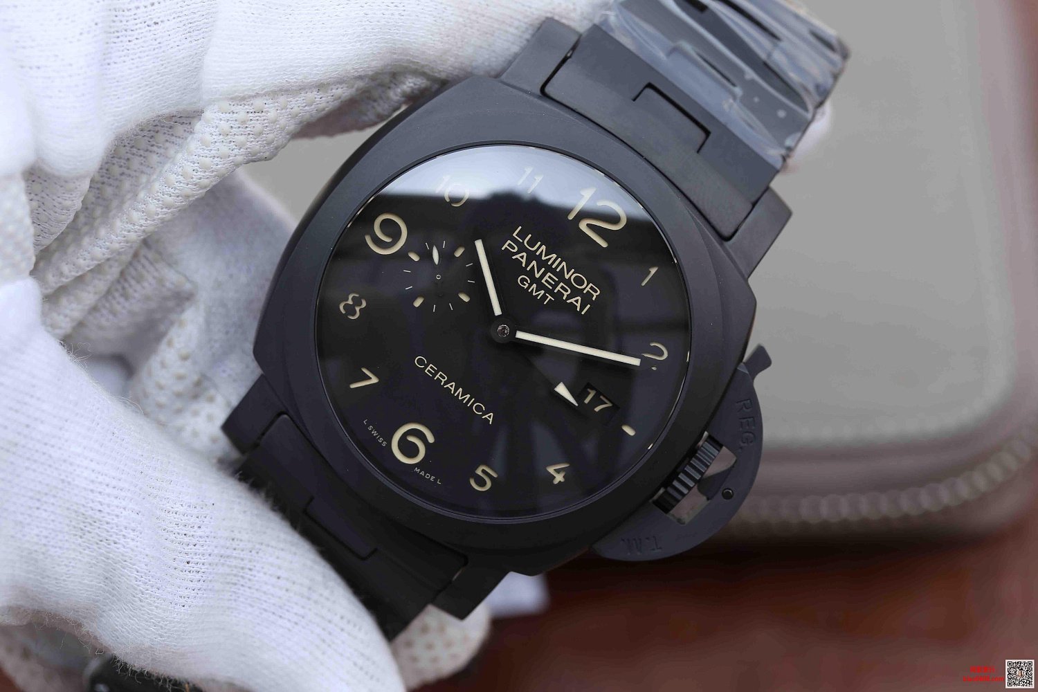 Panerai Luminor 1950 3 Days Tuttonero Gmt Ceramic Mens Watch Pam00438