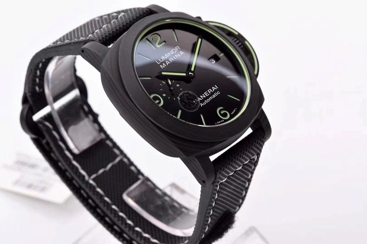 Officine Panerai Luminor Marina Carbotech™ 44mm PAM01118